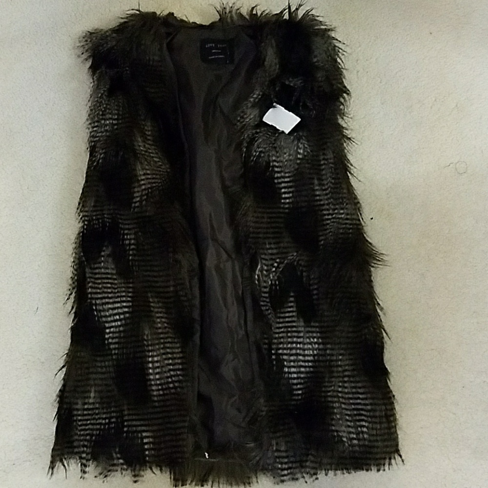 Chic Cardigan NWT